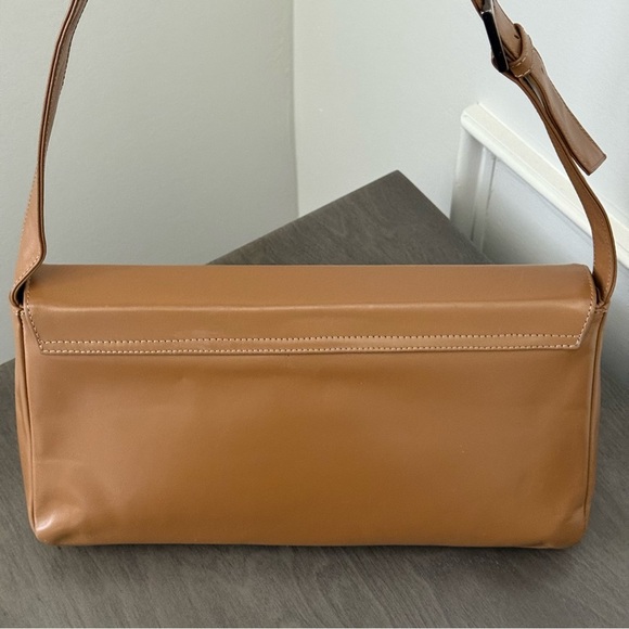 Bruno Magli Shoulder Bag Vintage Butter Yellow - Picture 4 of 9